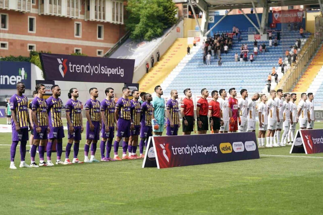 Trendyol Süper Lig 37. haftasında Eyüpspor, Antalyaspor ile Recep Tayyip