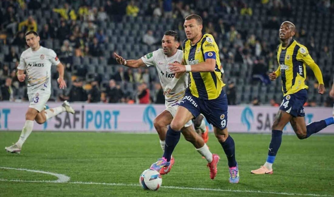 Fenerbahçe, Trendyol Süper Lig 36. haftasında Eyüpspor'u 2-1'lik skorla geçerek