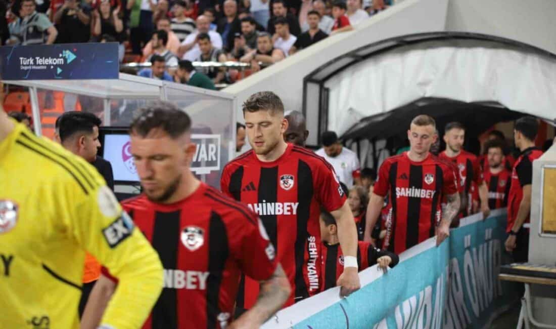 Gaziantep FK ve Alanyaspor, Süper Lig’de İlk 15 Dakikayı Golsüz Tamamladı Trendyol Süper Lig 35. haftasında Gaziantep FK, Alanyaspor'u konuk ediyor.