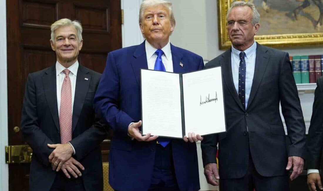 ABD Başkanı Donald Trump, İstanbul'daki Rusya-Ukrayna görüşmesine katılabileceğini belirtirken, ilaç