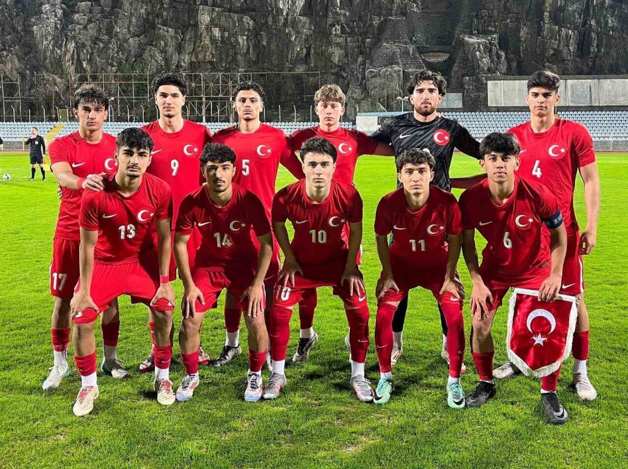 U18 Milli Takımı'nın 4-10 Haziran'da Hırvatistan'da yer alacağı hazırlık turnuvası