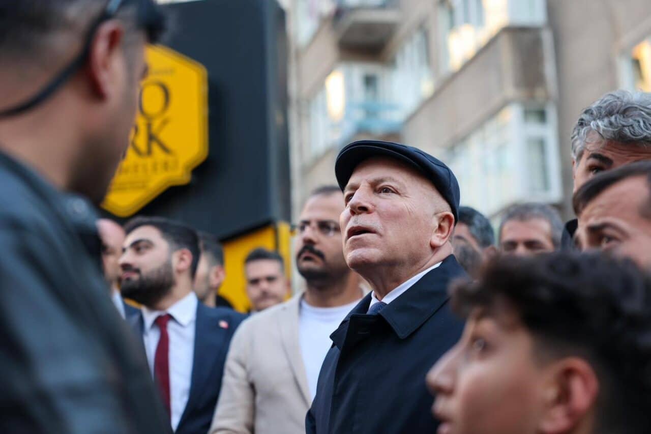 Erzurum Büyükşehir Belediye Başkanı Mehmet Sekmen, "Vatandaş Soruyor, Başkan Cevaplıyor"