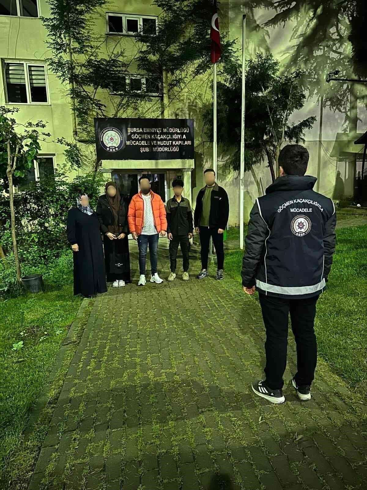Bursa Emniyeti, göçmen kaçakçılığına yönelik operasyon düzenleyerek M.S. isimli bir