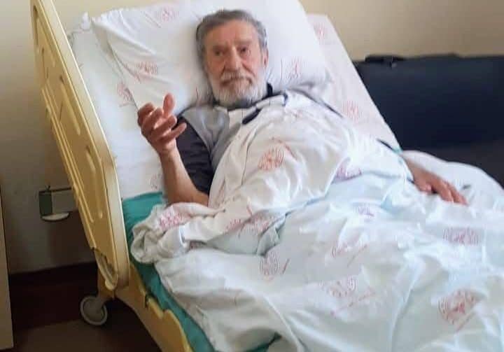 Yeşilçam'ın önemli isimlerinden 93 yaşındaki Ahmet Mekin, Balıkesir'in Erdek ilçesinde
