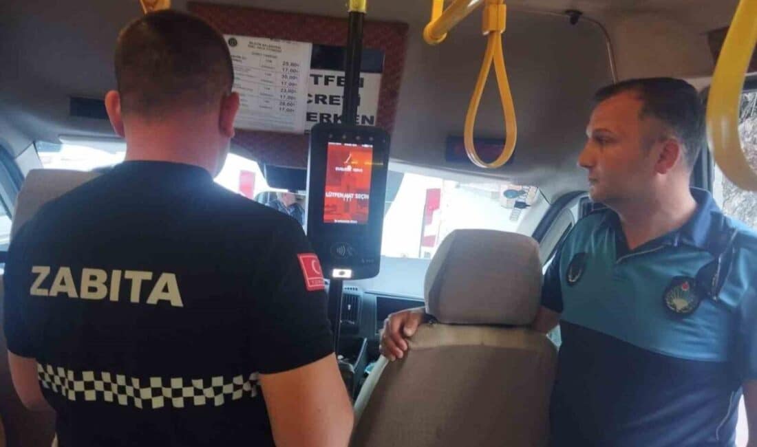 Bilecik’te Zabıta Ekipleri Özel Halk Otobüslerinde Denetim Gerçekleştirdi Bilecik Belediyesi Zabıta Müdürlüğü, şehir içi ulaşımda görevli halk otobüslerinde
