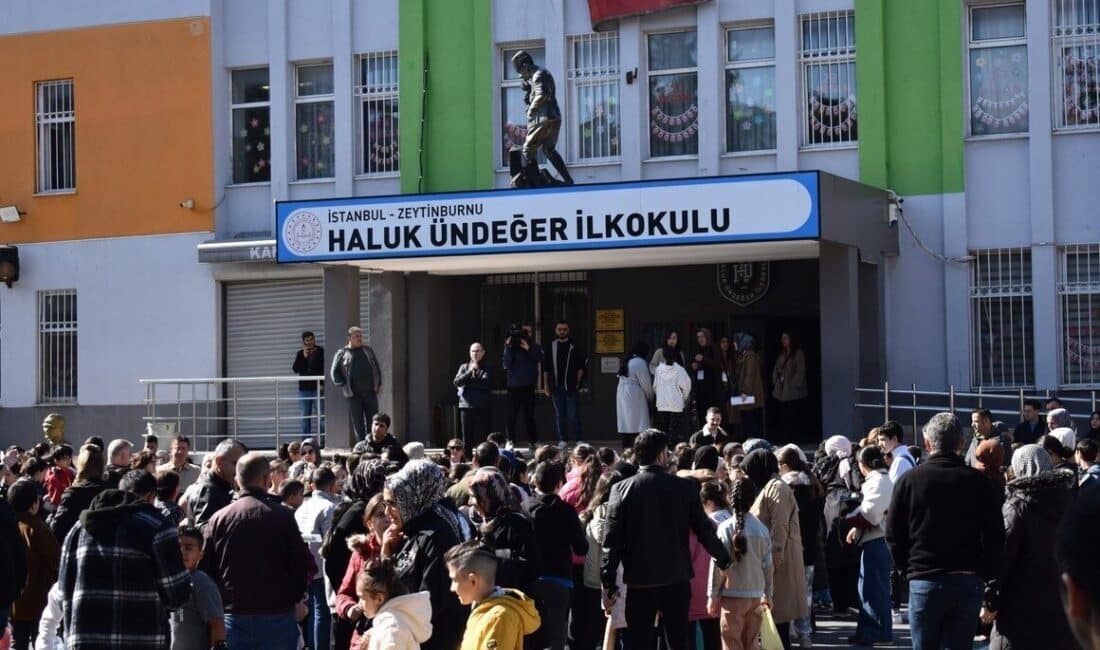 Zeytinburnu Belediyesi, 19. Kitap Okuma Yarışması'nı başarıyla gerçekleştirdi. Zeytinburnu Haluk