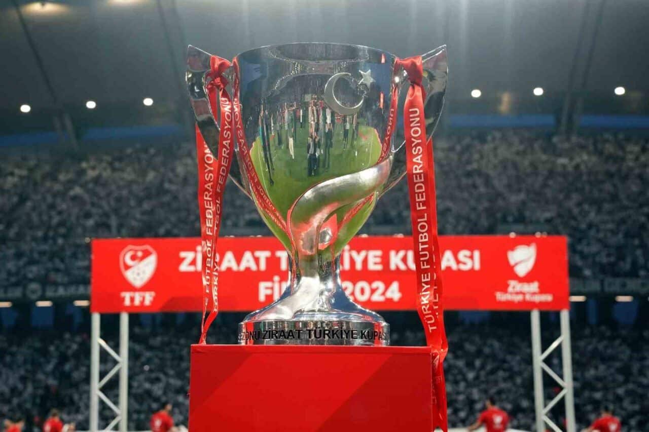 Trabzonspor ve Galatasaray, 63. Ziraat Türkiye Kupası Finali öncesi 13