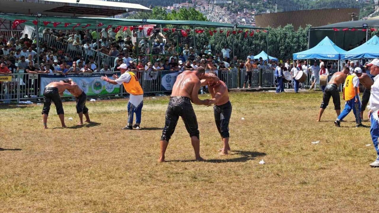 Kocaeli Büyükşehir Belediyesi, 13-15 Haziran tarihlerinde İzmit Atletizm Pisti'nde 17.