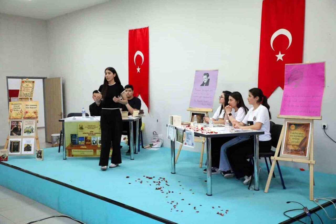 Ağrı İl Milli Eğitim Müdürü Hasan Kökrek, "Okuyan Şehir Ağrı"