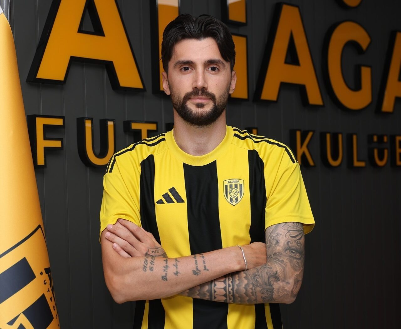 TFF 2. Lig ekiplerinden Aliağa FK, Amed Sportif Faaliyetler'den tecrübeli