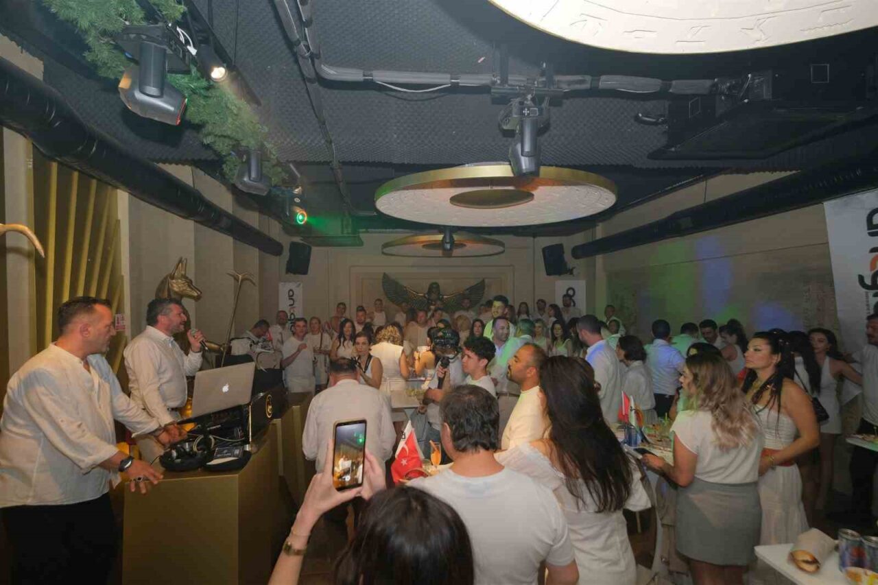Antalya Genç İş İnsanları Derneği (ANTGİAD), 31 Mayıs'ta "Beyaz" temalı