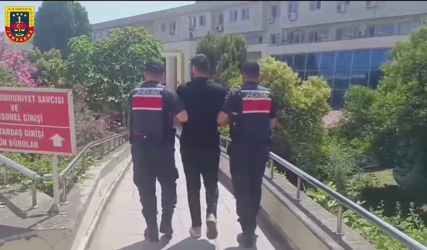 Sakarya'nın Arifiye ilçesinde, alkol sonrası tartıştığı arkadaşı M.S. tarafından silahla