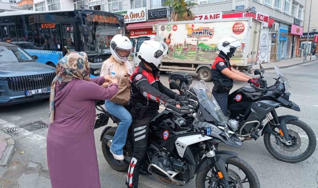 Samsun'da YKS'ye girmek isteyen öğrenciler, sınav belgelerinde bulunan "19 Mayıs"