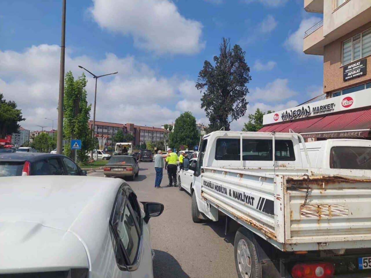 Samsun’un Bafra ilçesinde, tek yön denetiminde, ters yönde giden 18