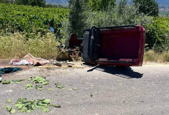 Manisa'nın Alaşehir ilçesinde, Fadime A. (55) yönetimindeki üç tekerlekli elektrikli