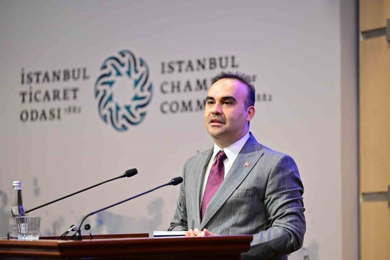 Sanayi ve Teknoloji Bakanı Mehmet Fatih Kacır, İstanbul'da yaptığı konuşmada