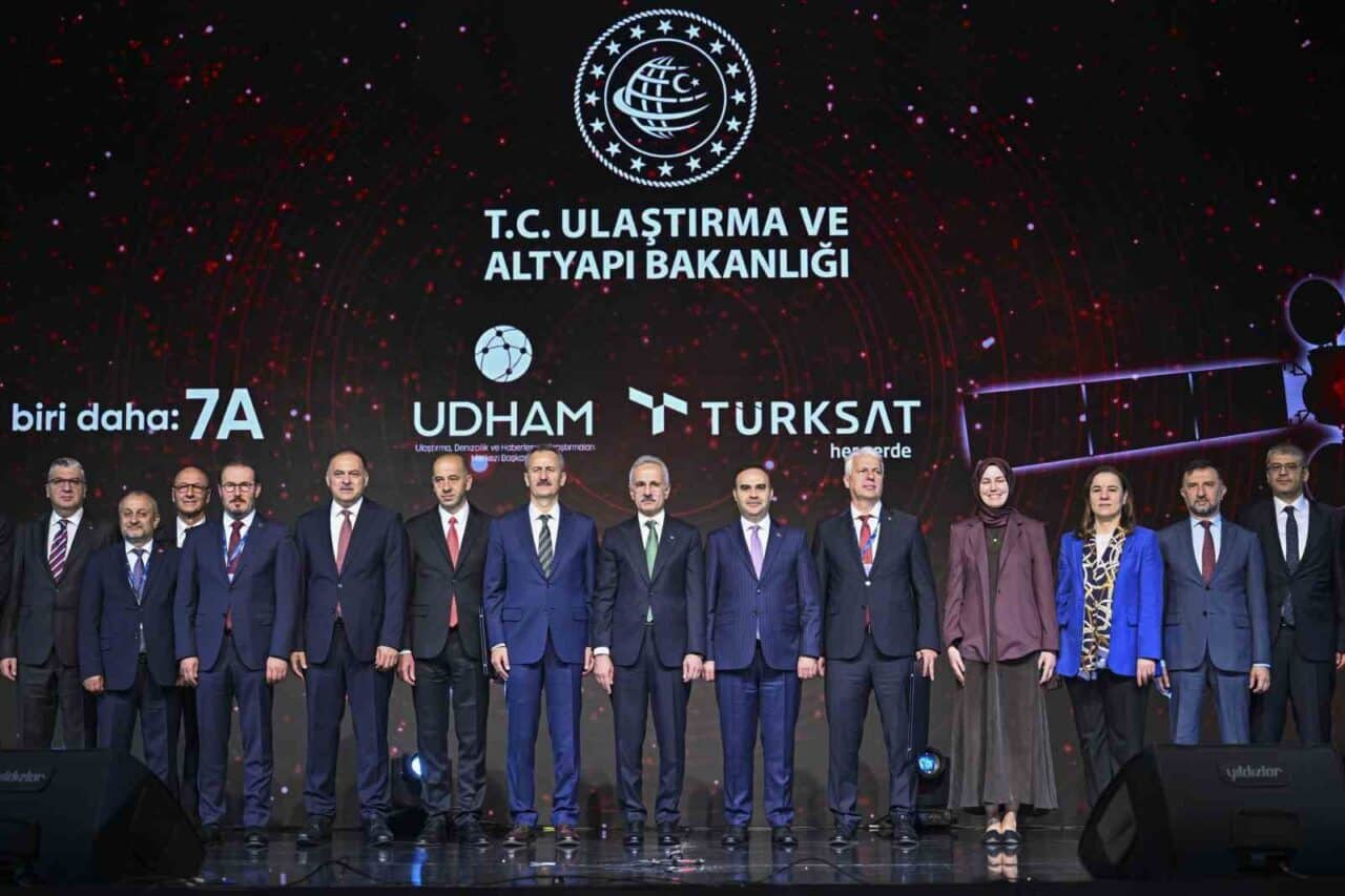 Sanayi ve Teknoloji Bakanı Mehmet Fatih Kacır, Türkiye'nin uydu teknolojilerini