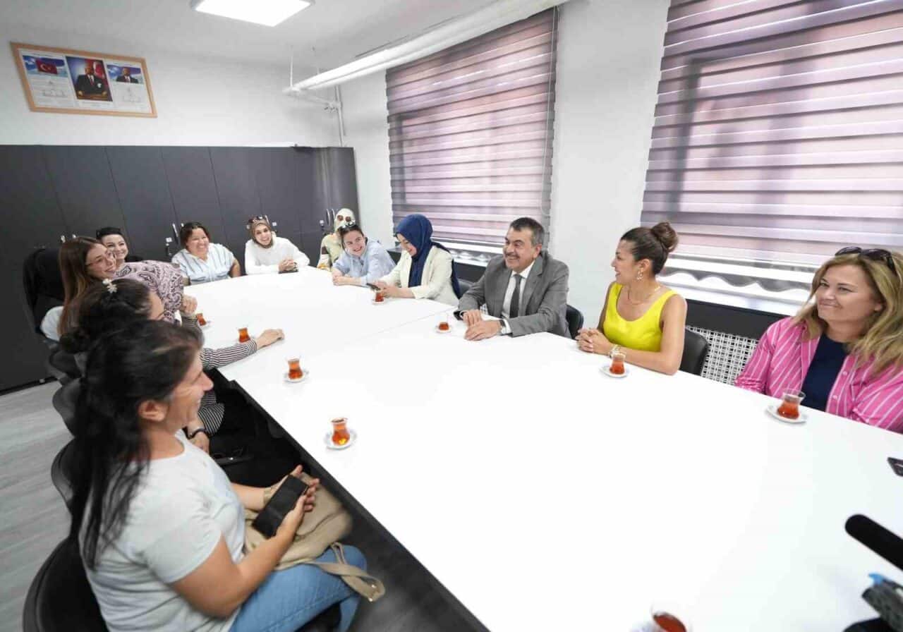 Milli Eğitim Bakanı Yusuf Tekin, "Dönem Sonu Faaliyet Haftası" kapsamında