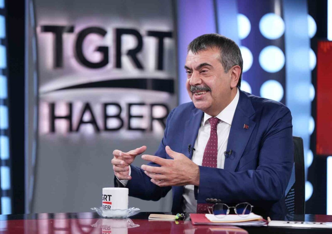 Milli Eğitim Bakanı Yusuf Tekin, LGS sınavındaki soru kitapçığı açıklamasıyla