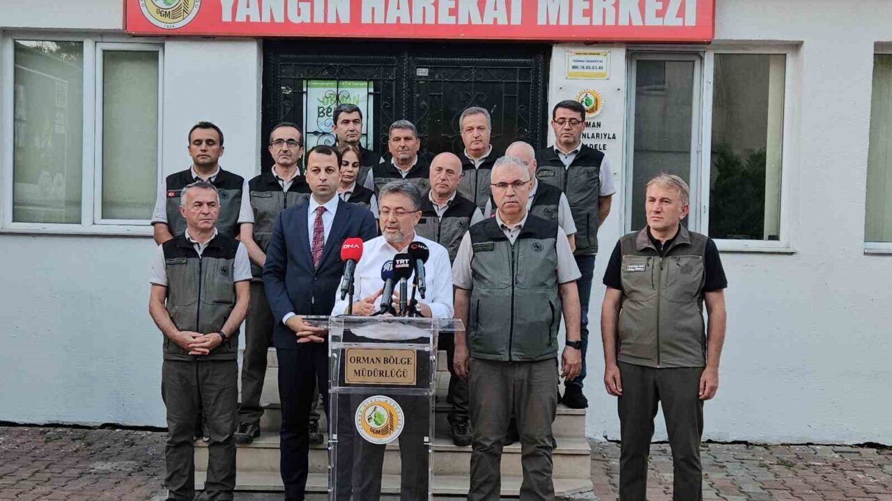Tarım ve Orman Bakanı İbrahim Yumaklı, orman yangınlarının çoğunlukla insan