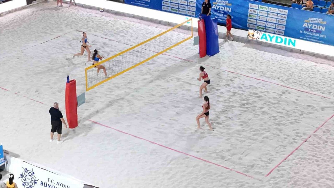 Aydın Tekstil Park'ta başlayan Uluslararası Plaj Voleybolu Türkiye Serisi Aydın
