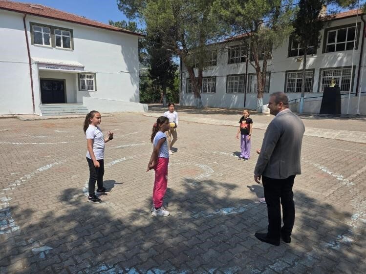 Bayırköy Belde Belediye Başkanı Aykut Dilsiz, 2024-2025 eğitim öğretim yılının