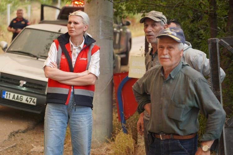 Bilecik Belediye Başkanı Melek Mızrak Subaşı, Sakarya'nın Taraklı ilçesinden başlayan