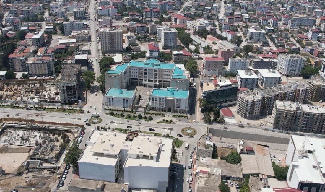 Osmaniye Belediye Başkanı İbrahim Çenet'in sosyal medyada büyükşehir olma sürecine