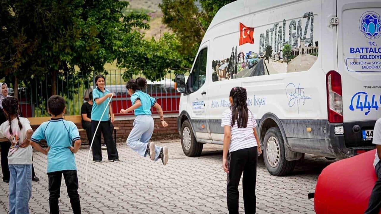 Cumhurbaşkanı Recep Tayyip Erdoğan'ın "2025 Aile Yılı" ilanıyla başlayan etkinlikler