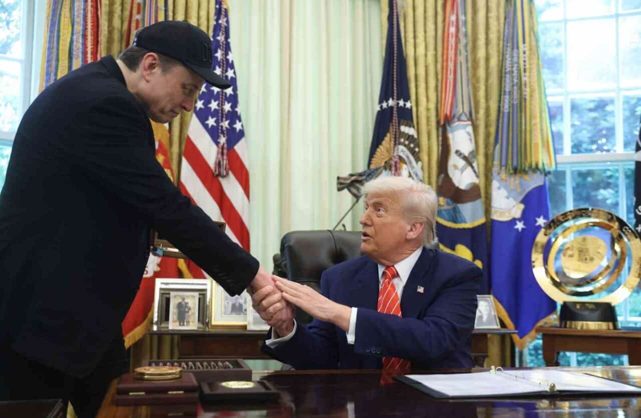 Beyaz Saray Sözcüsü Karoline Leavitt, Elon Musk'ın Donald Trump'a dilediği