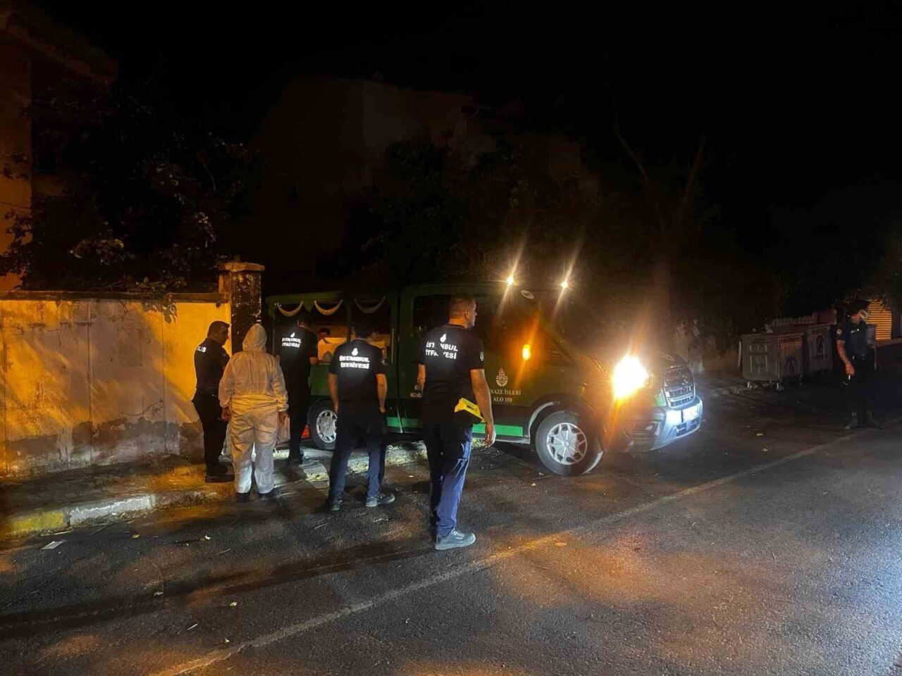 Beylikdüzü'nde metruk bir villada, iple asılı halde bulunan cesedin Türkmenistan