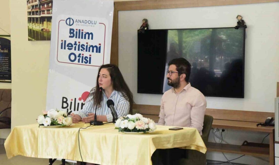Anadolu Üniversitesi, ilk Bilim Kafe etkinliğini Eskişehir'deki Huzurevi'nde düzenledi. Dr.