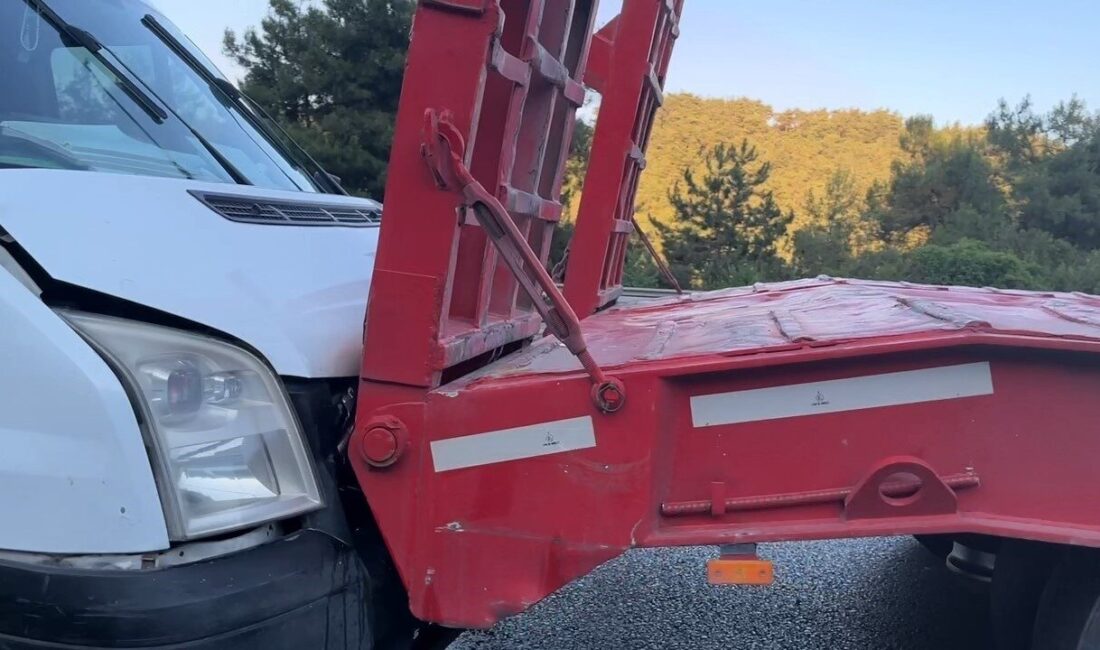 Bursa'nın Gemlik ilçesinde Dürdane rampasında 7 aracın karıştığı zincirleme trafik