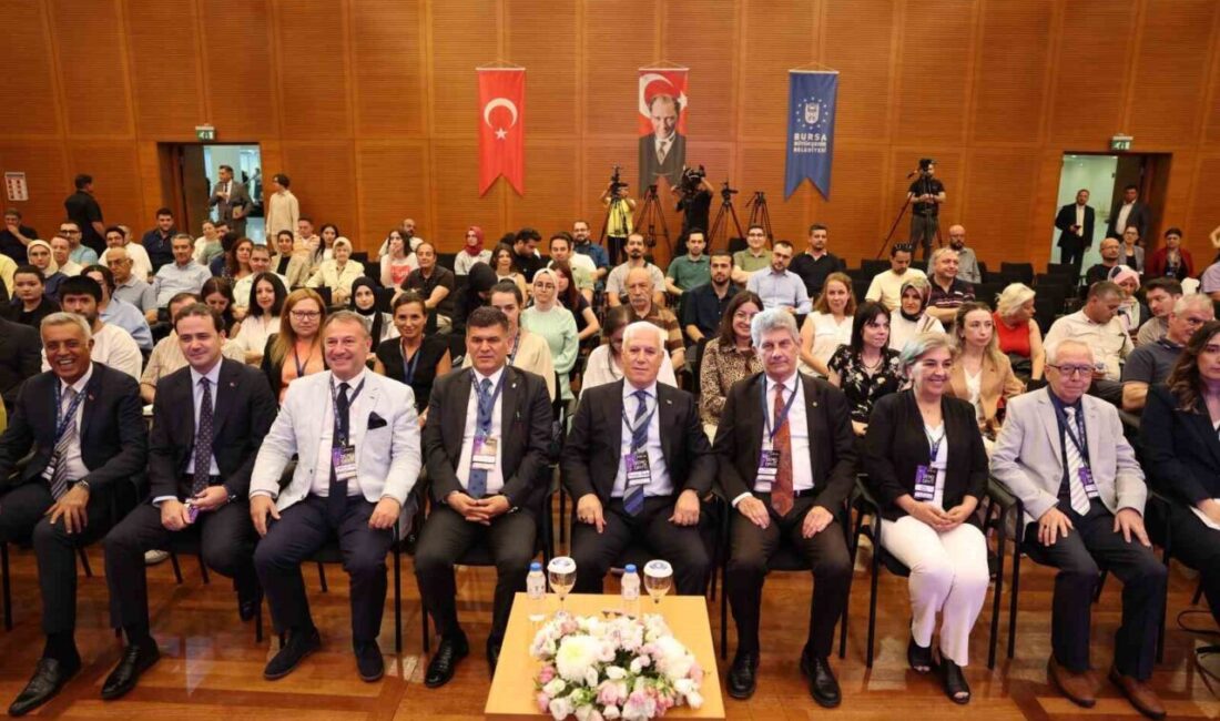 Bursa Büyükşehir Belediye Başkanı Mustafa Bozbey, genç girişimciliği teşvik etmek