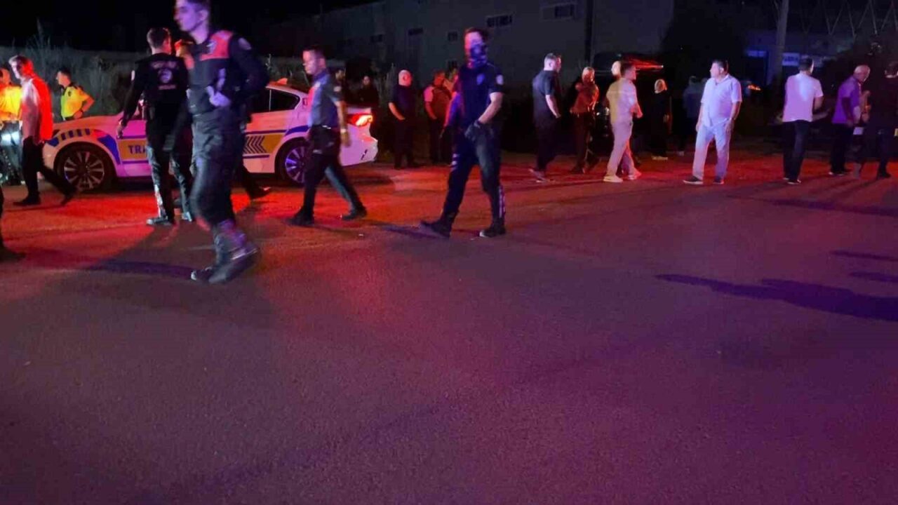 Bursa'nın İnegöl ilçesinde gerçekleşen maddi hasarlı trafik kazası sonrasında, kazaya