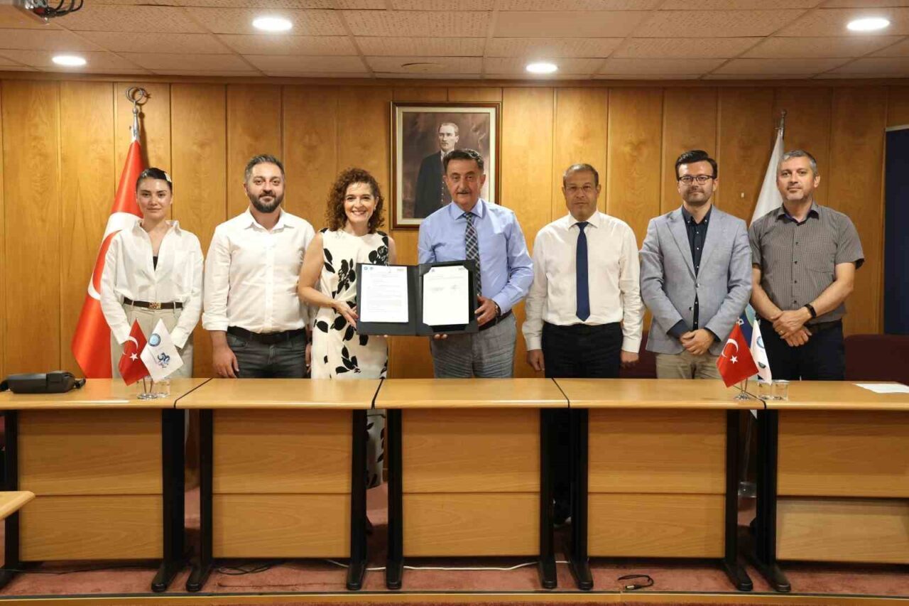 Bursa Uludağ Üniversitesi ve Uludağ Enerji, öğrencilere teknolojik beceri kazandırmak