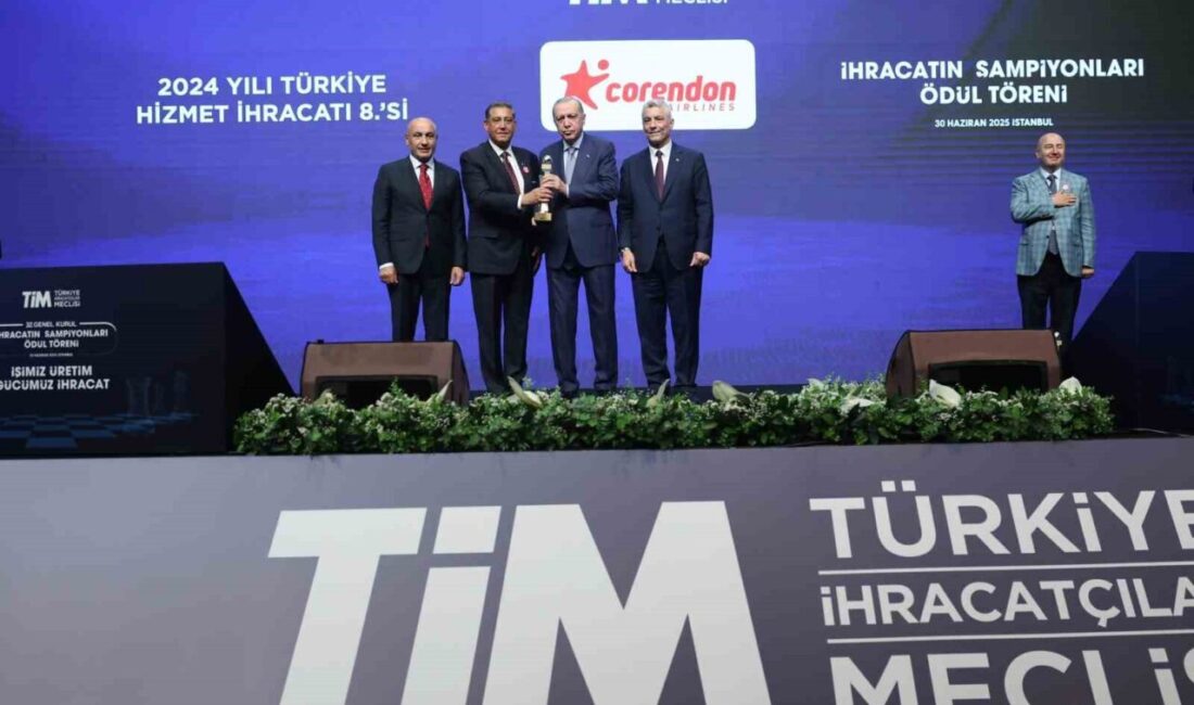 Corendon Airlines, TİM’in düzenlediği ödül töreninde "Türkiye’nin İlk 1000 İhracatçısı"