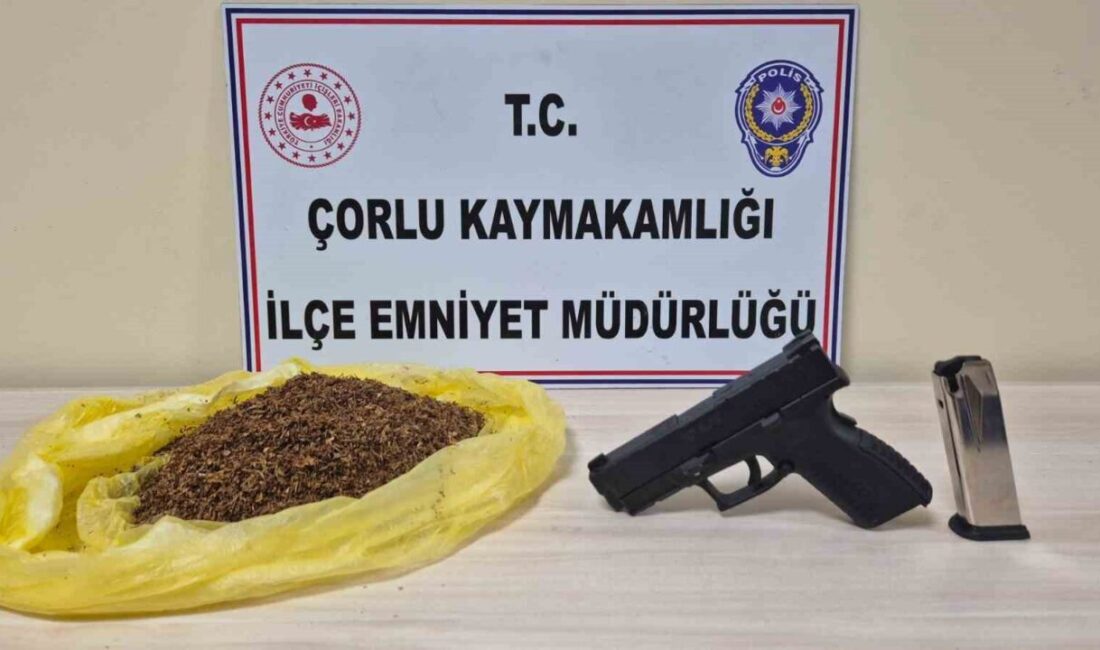 Çorlu'da devriye gezen polis, M.A. isimli şahsın üzerinde 163 gram