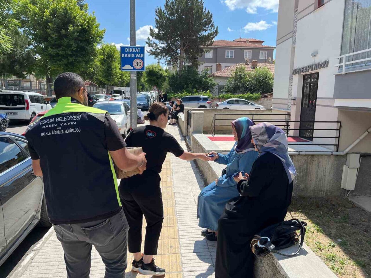 Çorum Belediyesi, Yükseköğretim Kurumları Sınavı'na hazırlanan öğrencilerin ailelerine 5 bin