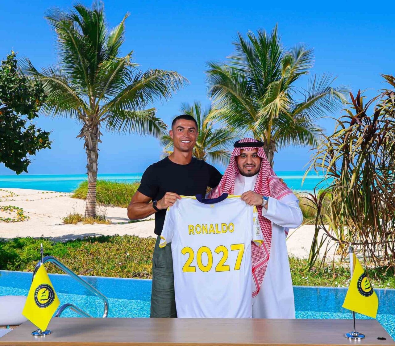 Al Nassr, Cristiano Ronaldo ile 2027 yılına kadar sürecek yeni