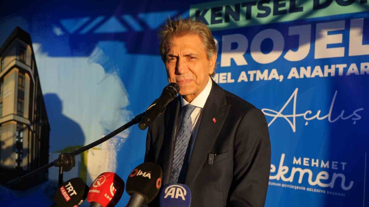 Erzurum'da düzenlenen kentsel dönüşüm töreninde, AK Parti Yerel Yönetimlerden Sorumlu