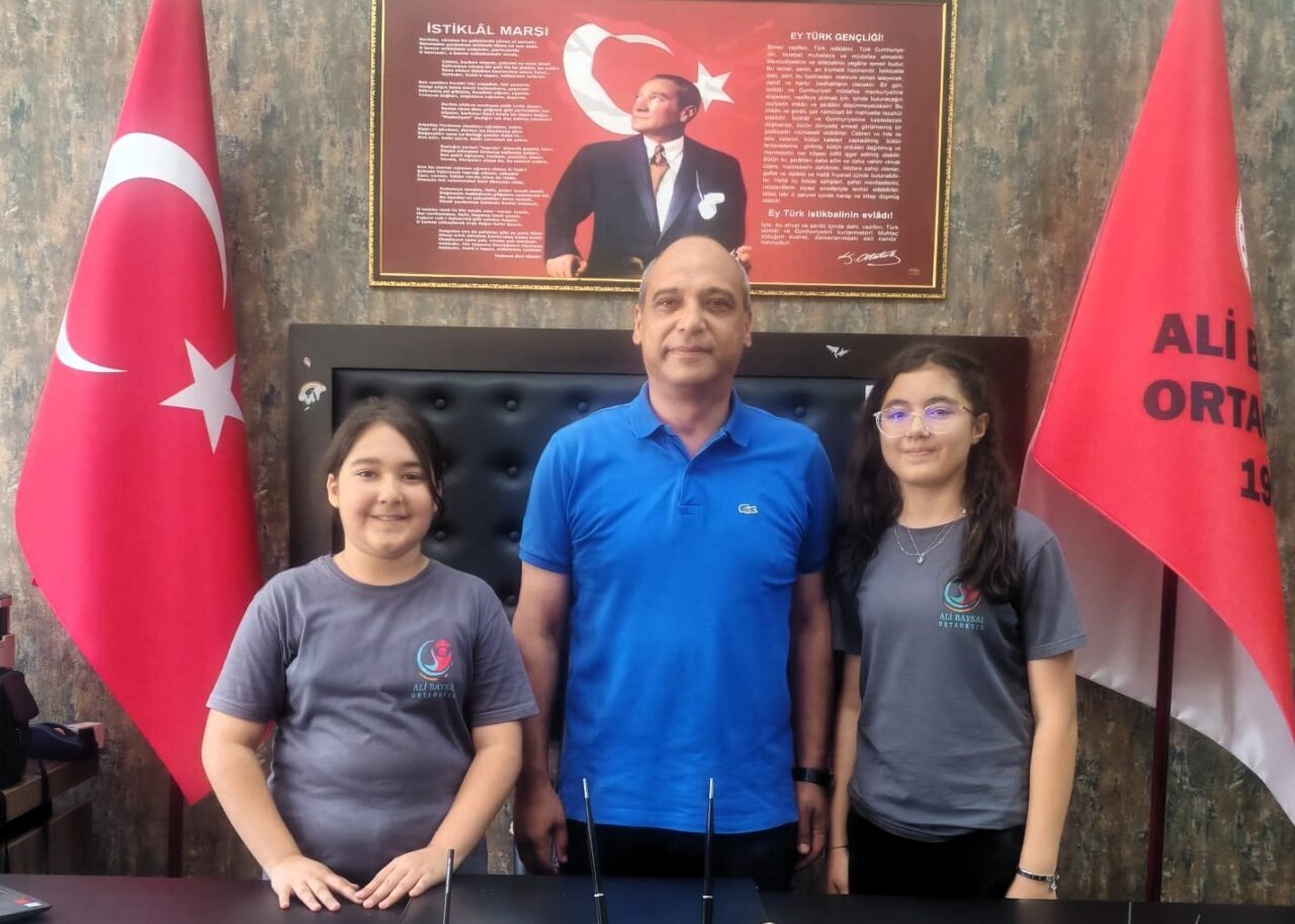 Denizli Ali Baysal Ortaokulu, MEB Bursluluk Sınavı'nda 5. sınıf öğrencisi
