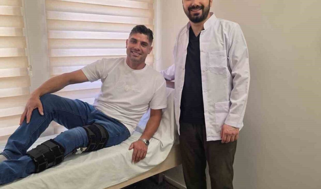 Afyonkarahisar'daki Sandıklı Devlet Hastanesi'nde, Op. Dr. Umut Can Duvarcı liderliğindeki