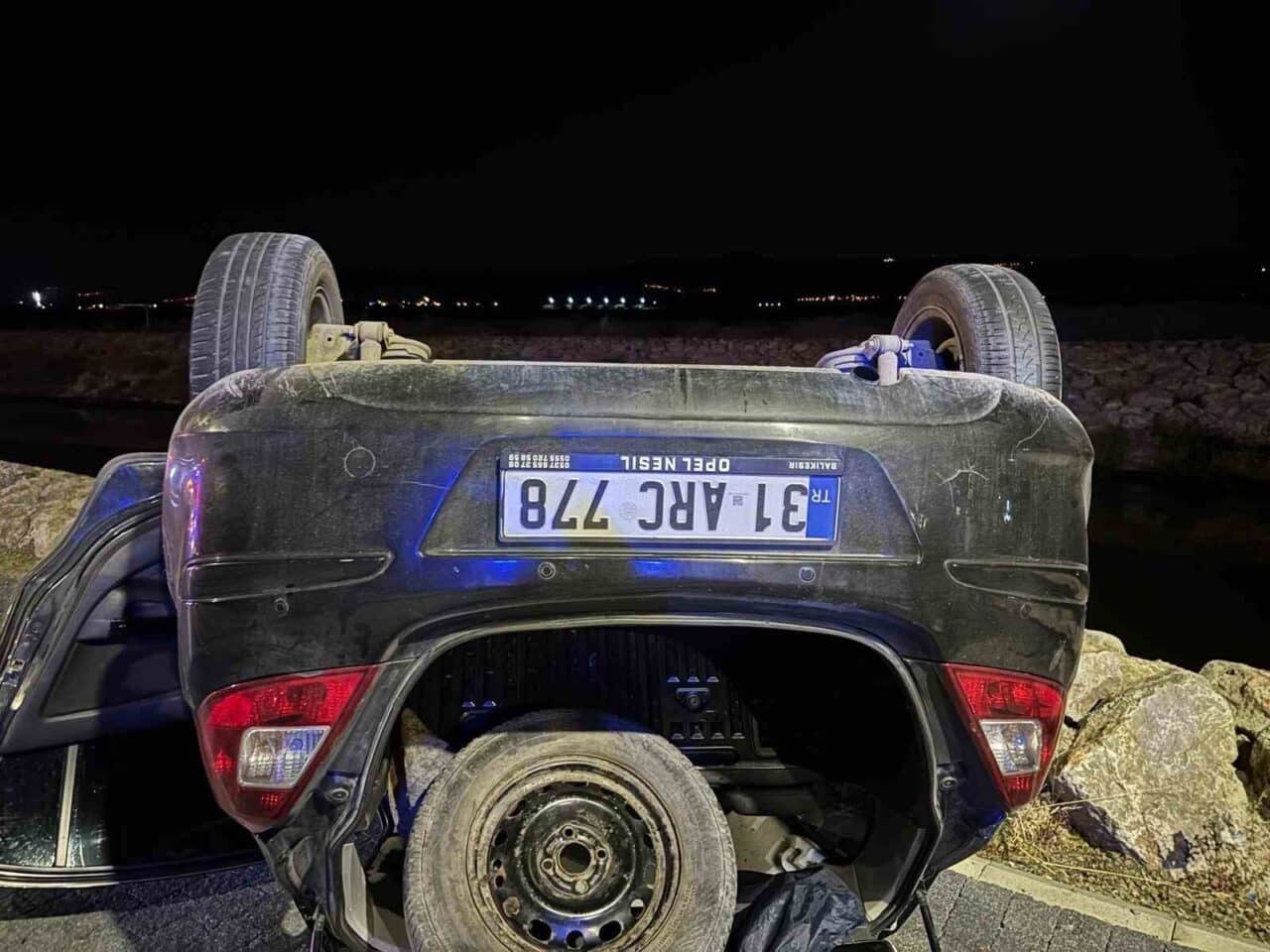 Balıkesir'in Edremit ilçesinde meydana gelen trafik kazasında M.B., E.K. ve