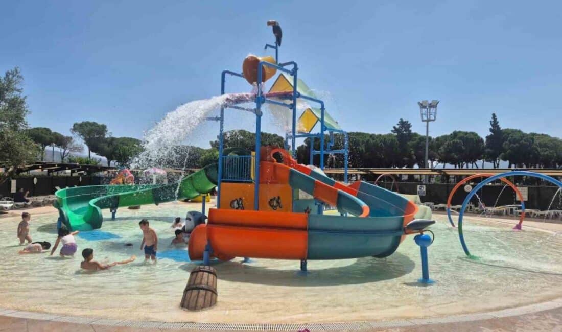 Aydın'daki Tekstil Park, yaz boyunca çocuklar için serinleme ve eğlence