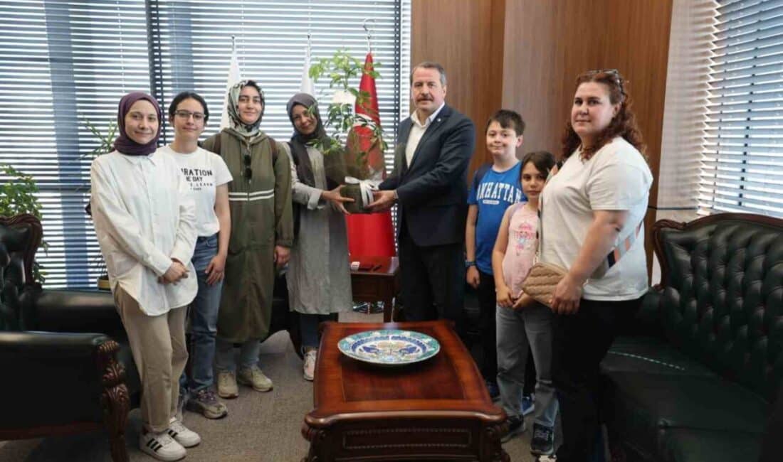 Ek atama bekleyen öğretmen adayı anneler, 2024 KPSS puanlarıyla ilgili