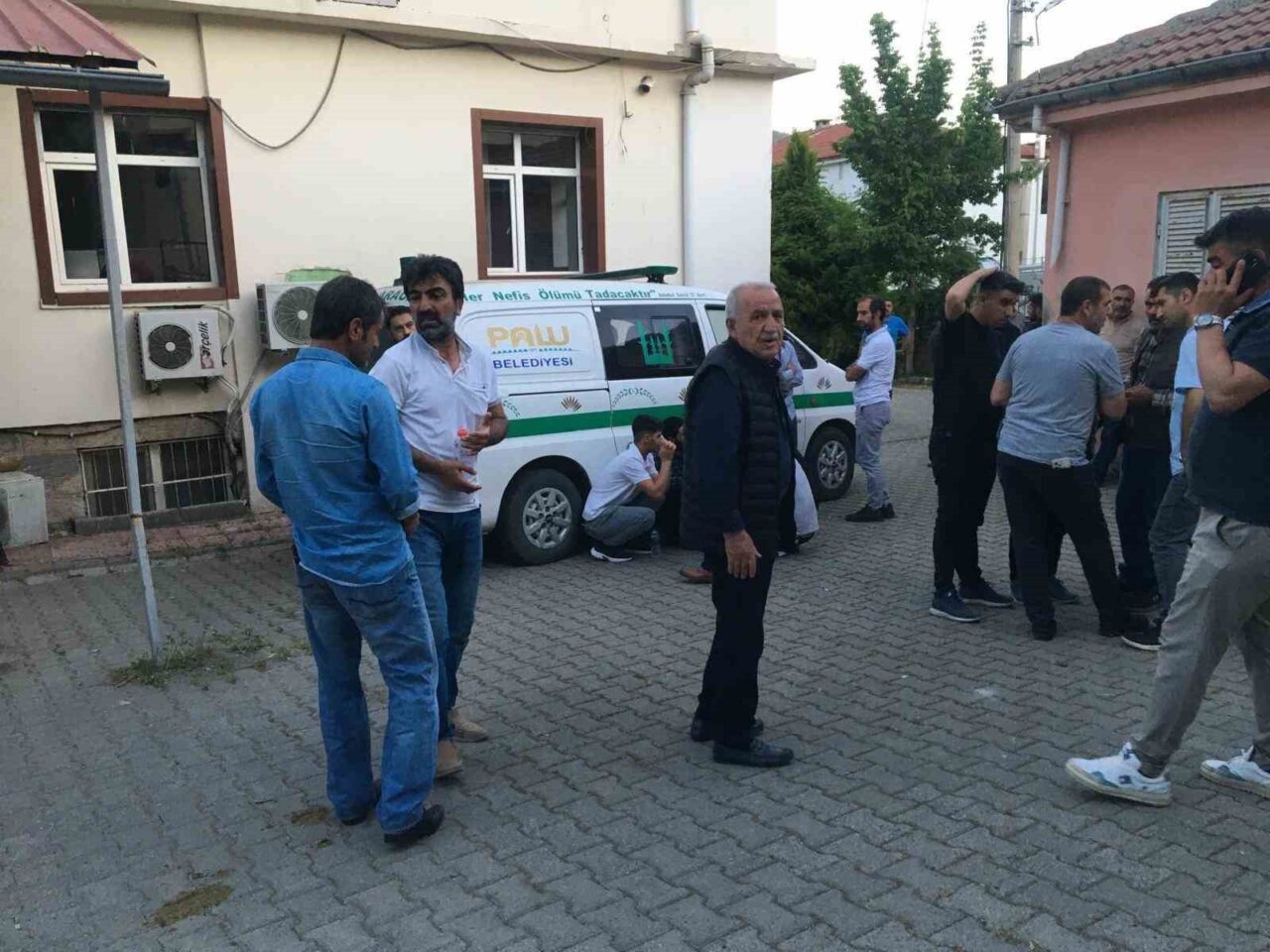 Elazığ'da 15 yaşındaki K.K., ailesiyle tartıştıktan sonra babası Gençosman K.'nın