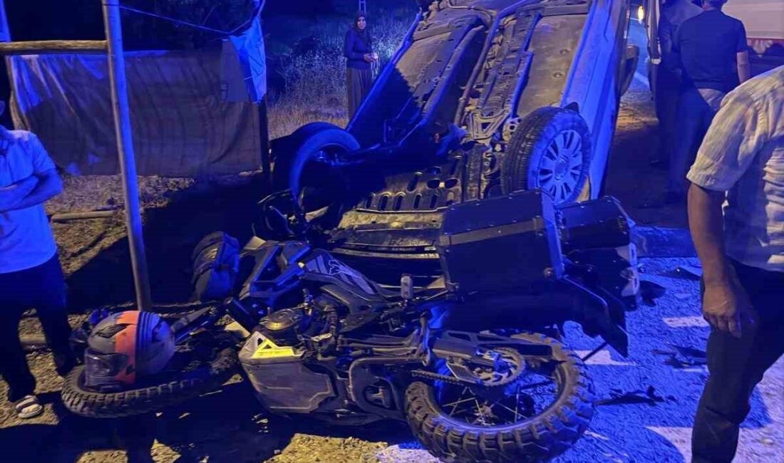Elazığ-Baskil karayolu Sütlüce mevkiinde hafif ticari araç ile motosikletin çarpışması