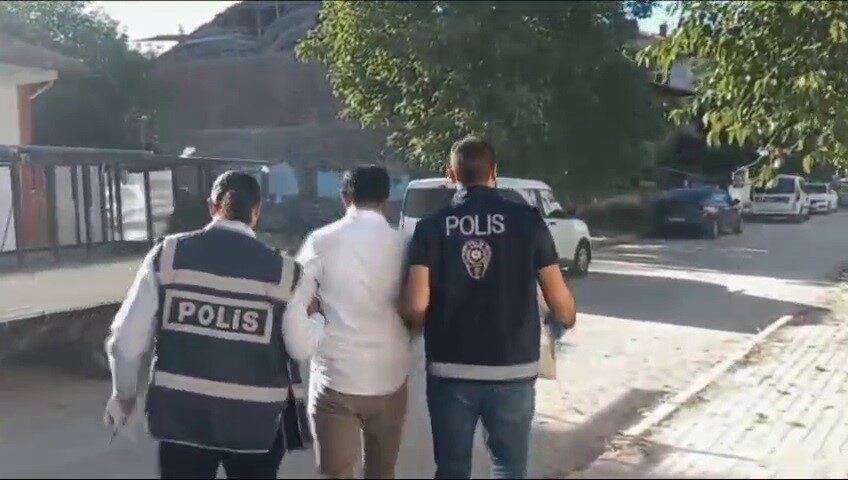Erzurum'da 9 şüpheli, dolandırıcılık yoluyla vatandaşlardan yaklaşık 1 milyon TL