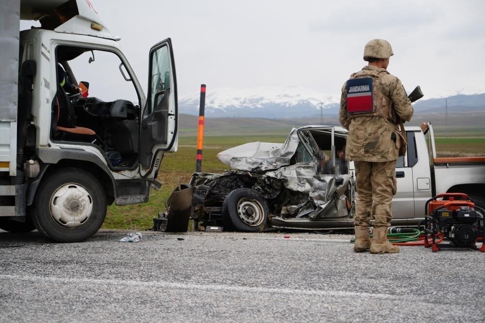 2025 Mayıs ayında Erzurum'da jandarma sorumluluk bölgesinde 17 yaralamalı trafik